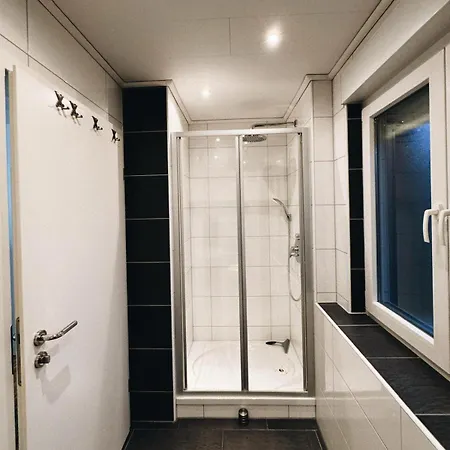 Apartment Geraeumige 90qm Zum Wohlfuehlen Naehe Messe